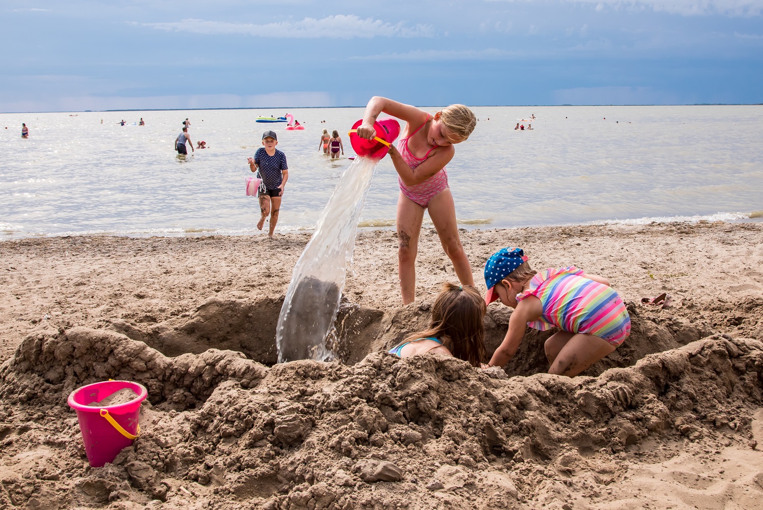 Welcome To Oak Island Resort and Golf
